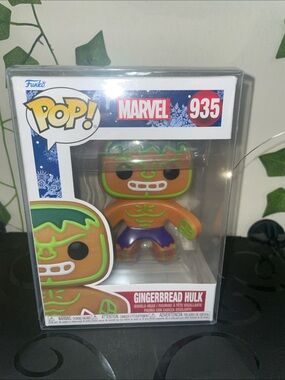 Funko Gingerbread Hulk Pop! Vinyl - Orange, Green & Purple